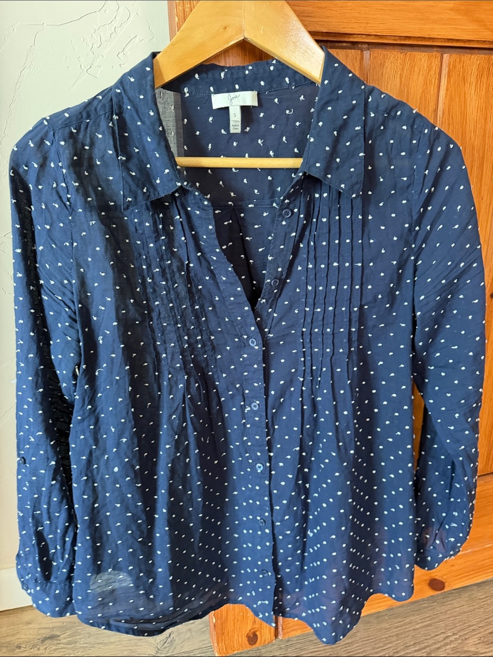 Joie Navy Blue White Polka Dot 100% cotton Blouse Pintuck Detail - Small - Picture 1 of 6